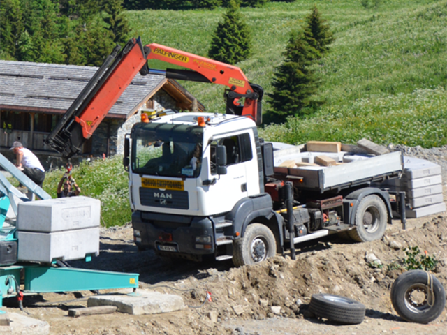 BVGS Transport et le montage de grues 73